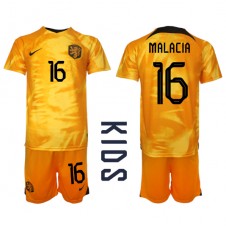 Nederland Tyrell Malacia #16 Hjemmedraktsett Barn VM 2022 Kortermet (+ korte bukser)